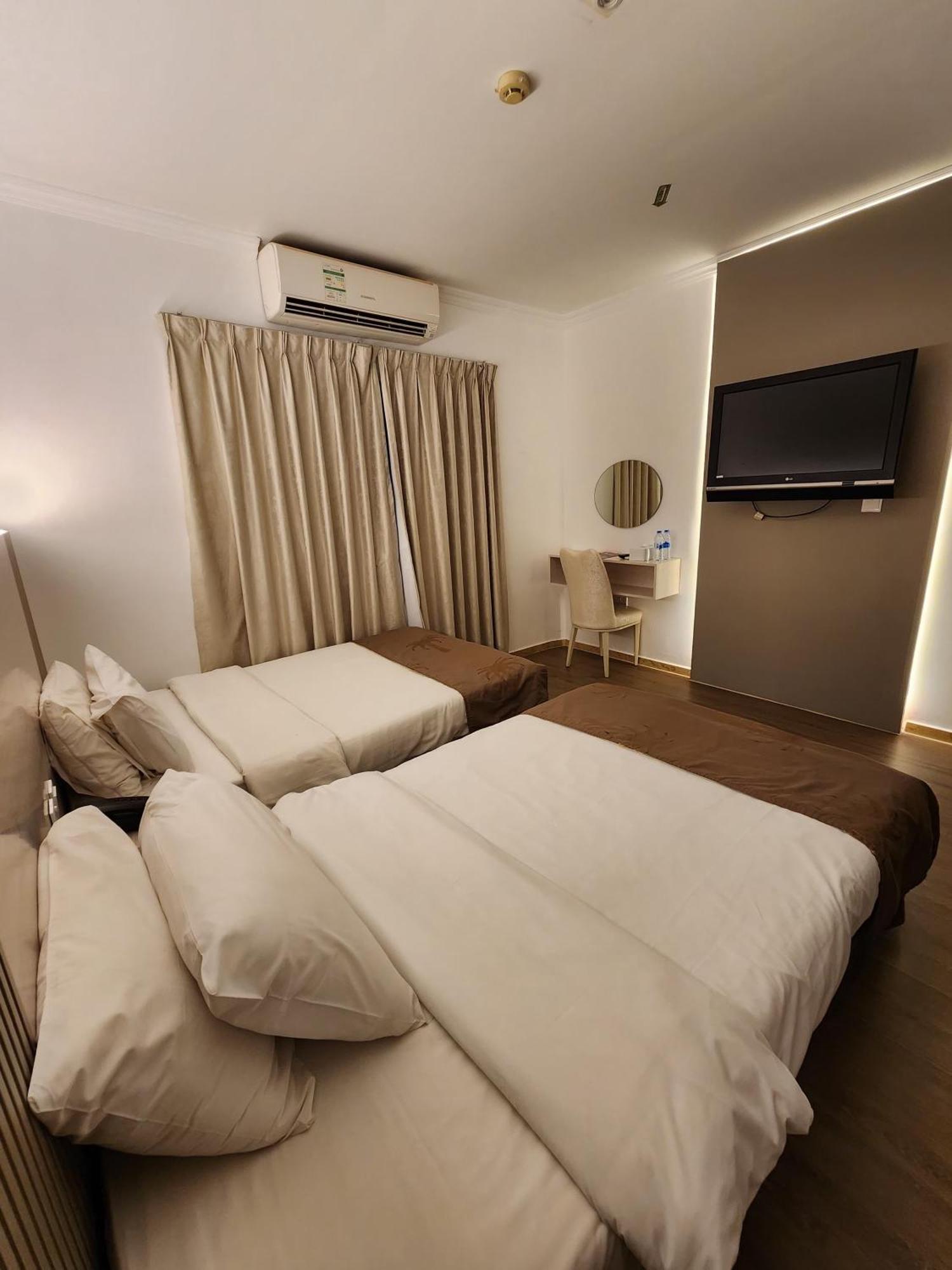 Sharjah International Airport Hotel Dış mekan fotoğraf