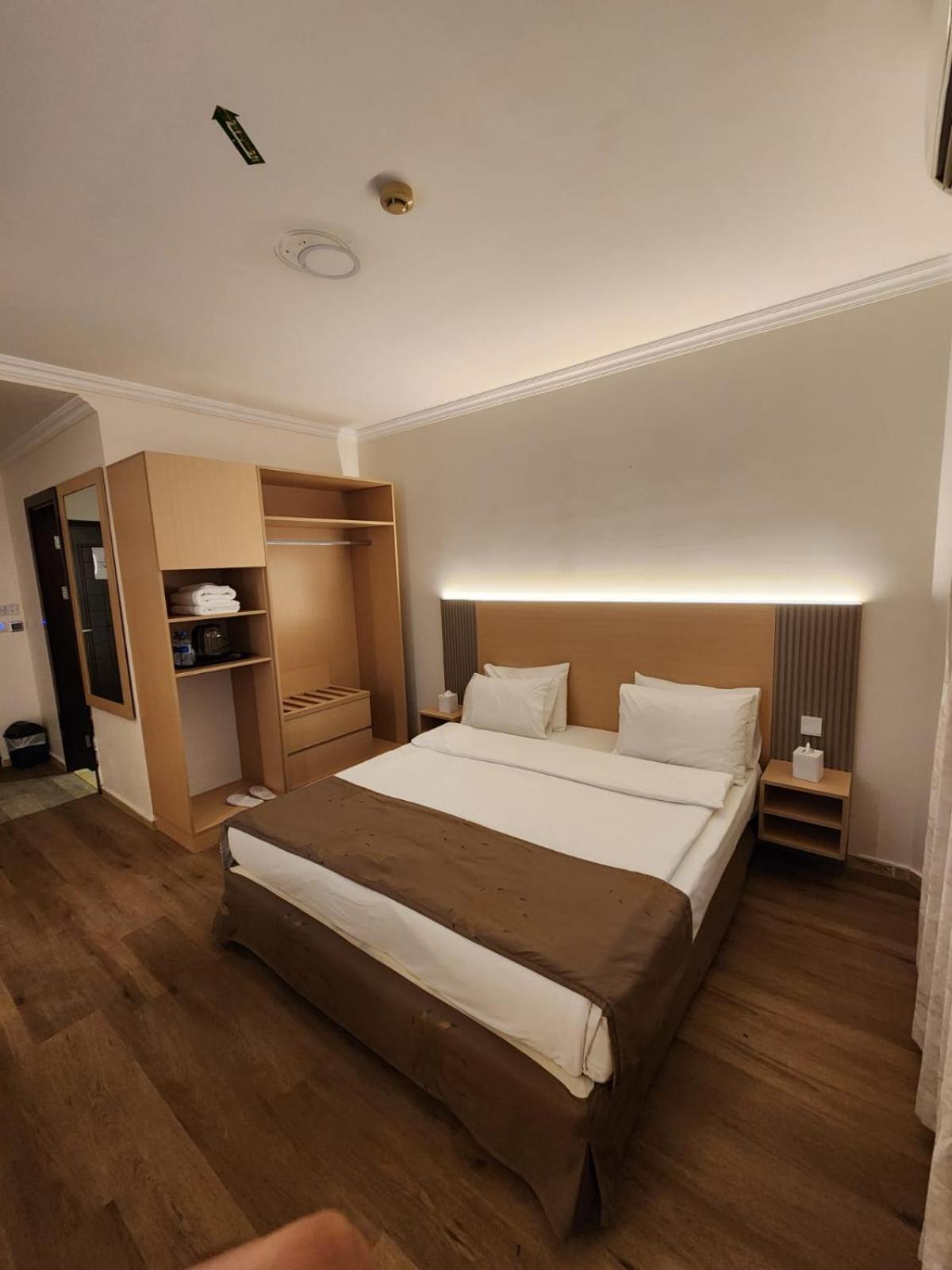 Sharjah International Airport Hotel Dış mekan fotoğraf